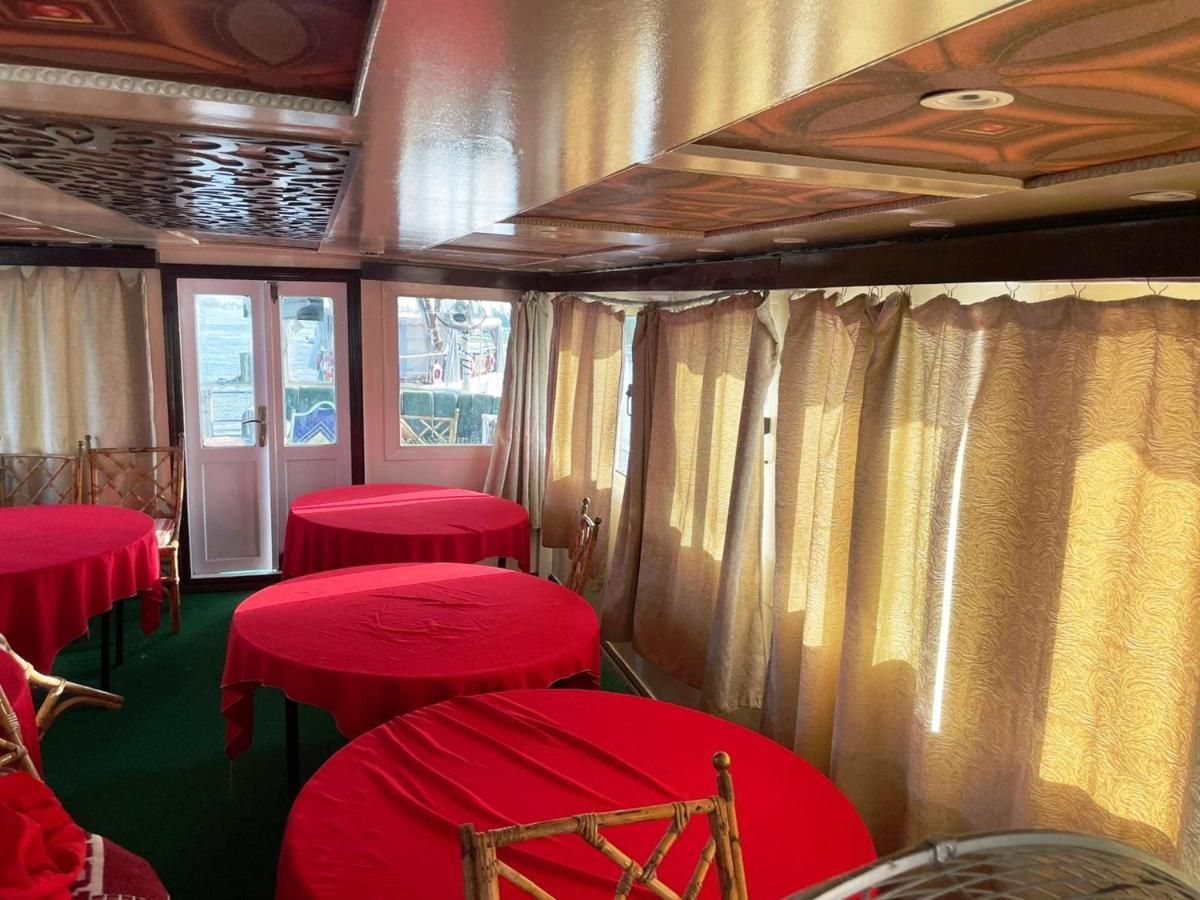 Floating Hotel- Happy Nile Boat Luxor Ngoại thất bức ảnh