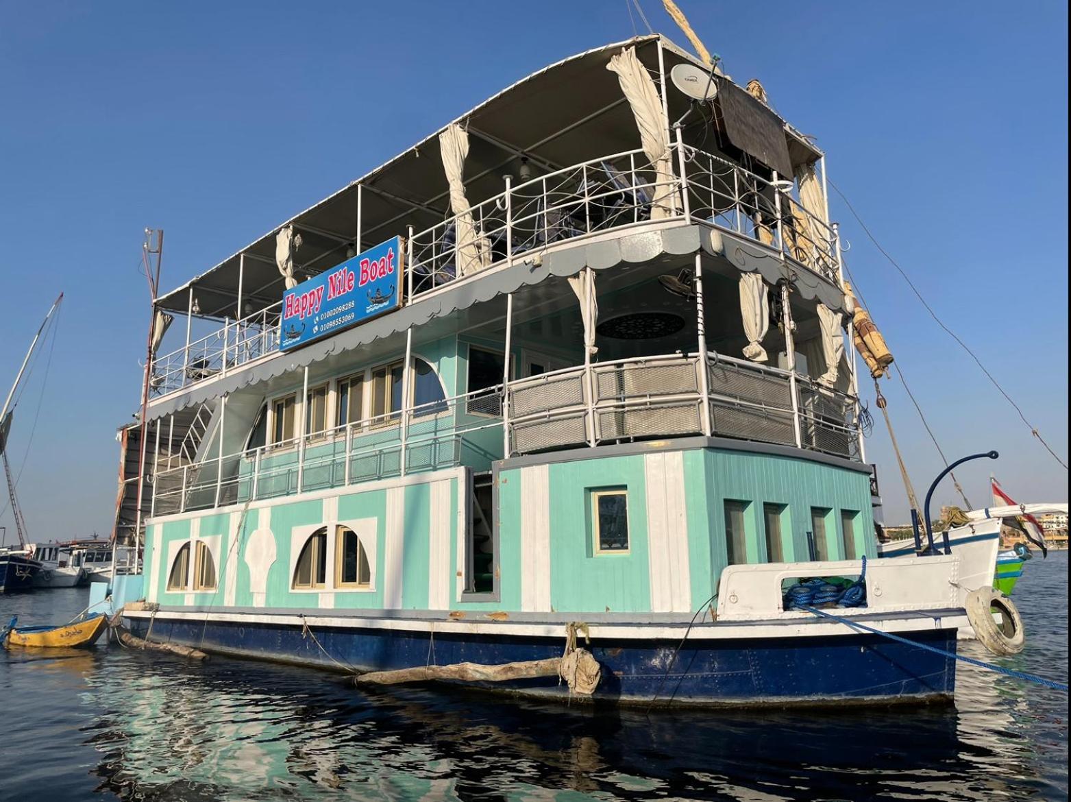 Floating Hotel- Happy Nile Boat Luxor Ngoại thất bức ảnh
